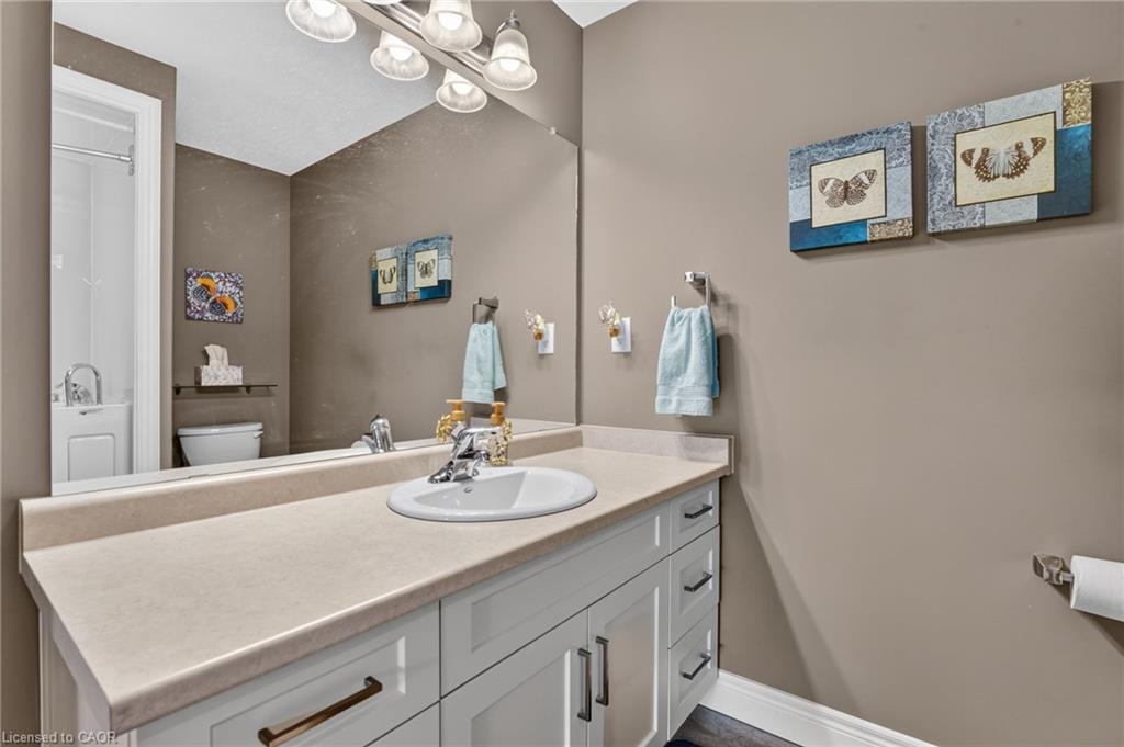 25 Richard Crescent Property Photo 17