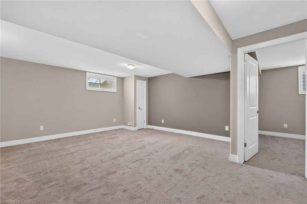25 Richard Crescent Property Photo 24