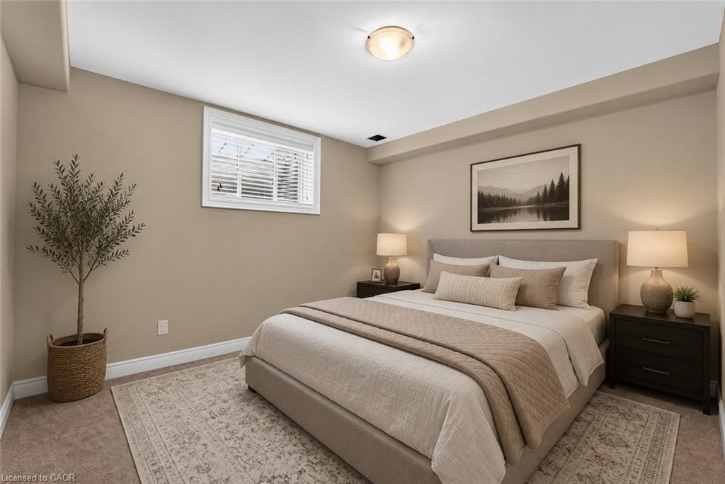 25 Richard Crescent Property Photo 28