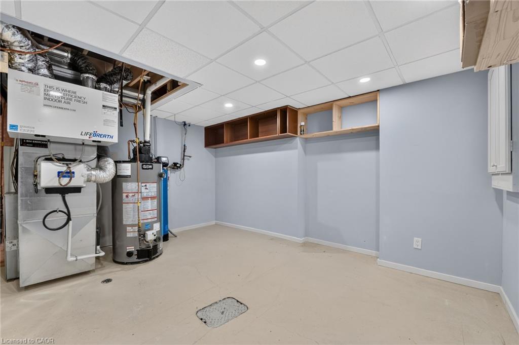 25 Richard Crescent Property Photo 32