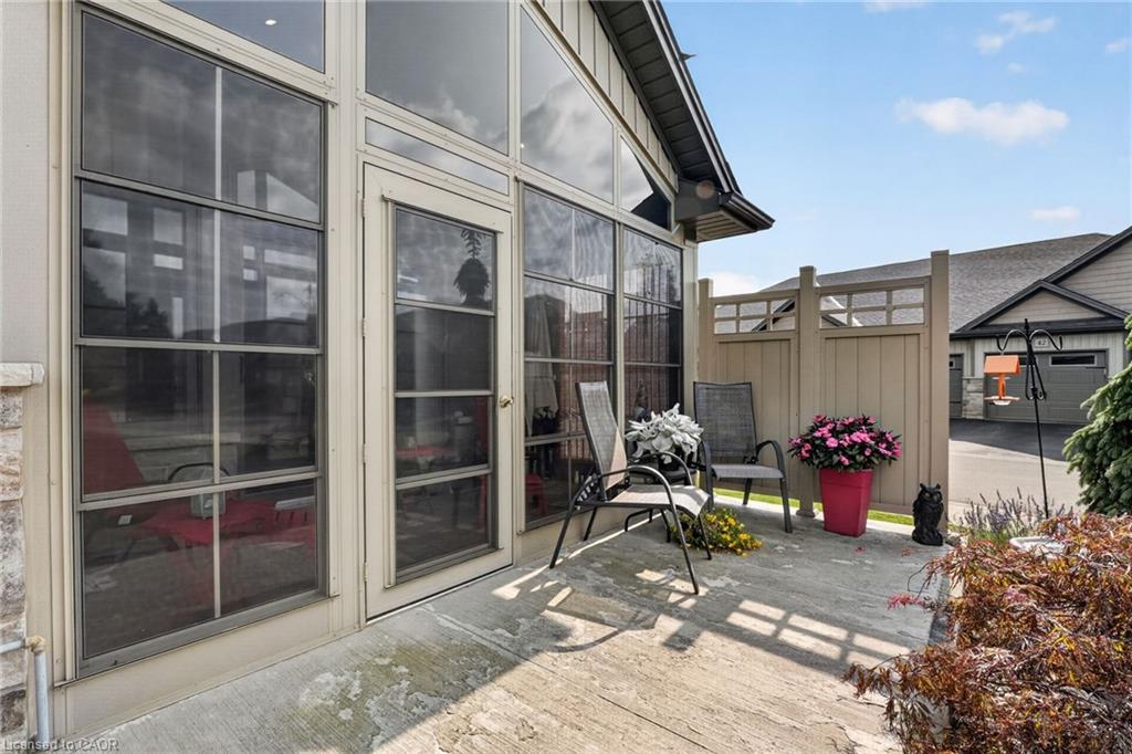 25 Richard Crescent Property Photo 35