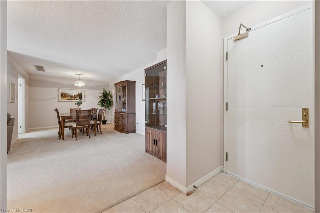 265 Westcourt Place Property Photo 6