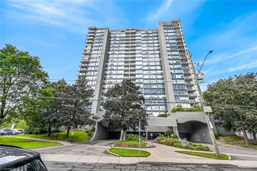 1606-75 Queen Street N Property Photo 1