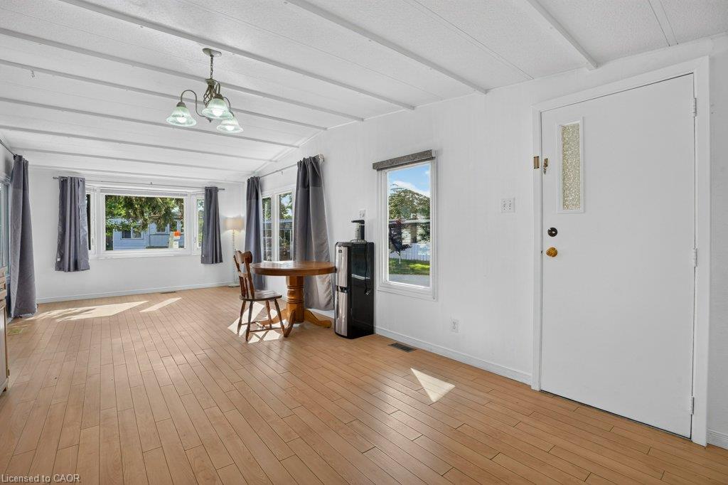 129 Scott Street Property Photo 5