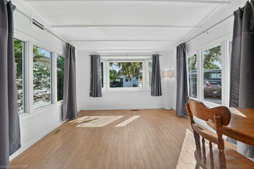 129 Scott Street Property Photo 7