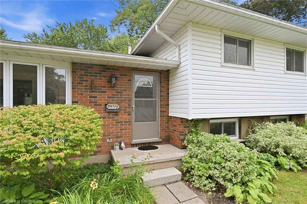 24 1/2 Parkview Road Property Photo 2