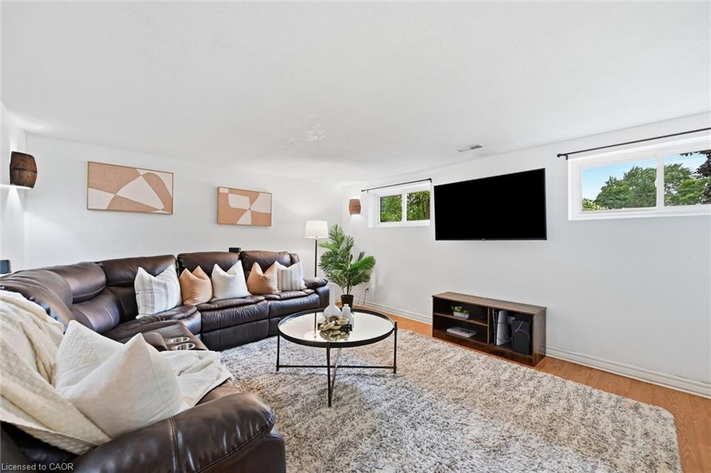 24 1/2 Parkview Road Property Photo 19