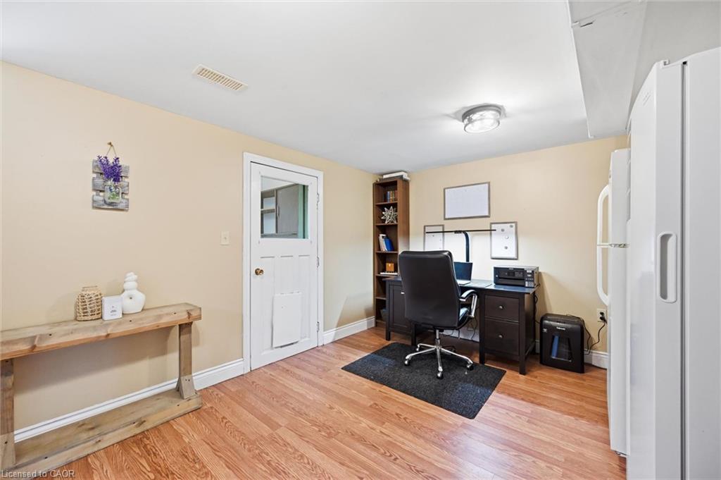 24 1/2 Parkview Road Property Photo 22