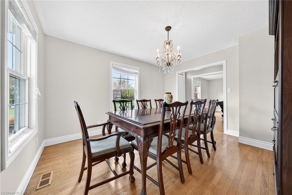20 Haldimand Trail Property Photo 14