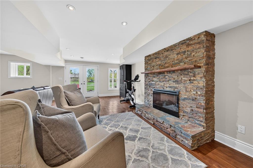 20 Haldimand Trail Property Photo 32