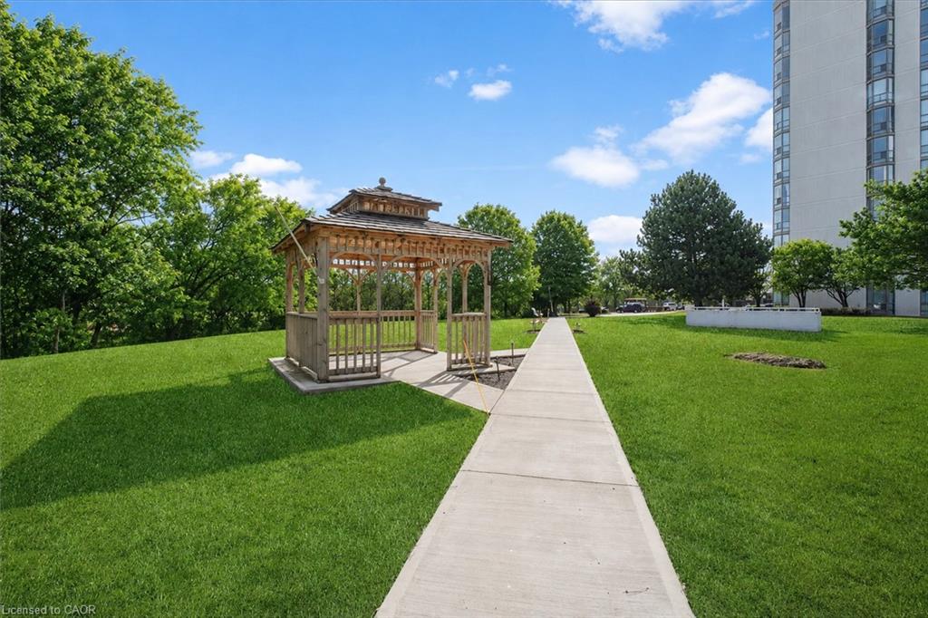 204-5090 Pinedale Avenue Property Photo 31