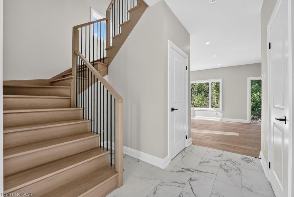 6632 Alexa Common Property Photo 17