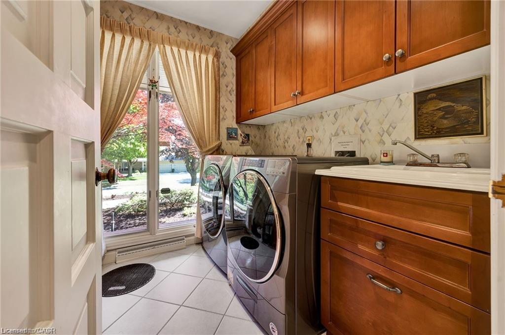 61 Huntley Crescent Property Photo 17