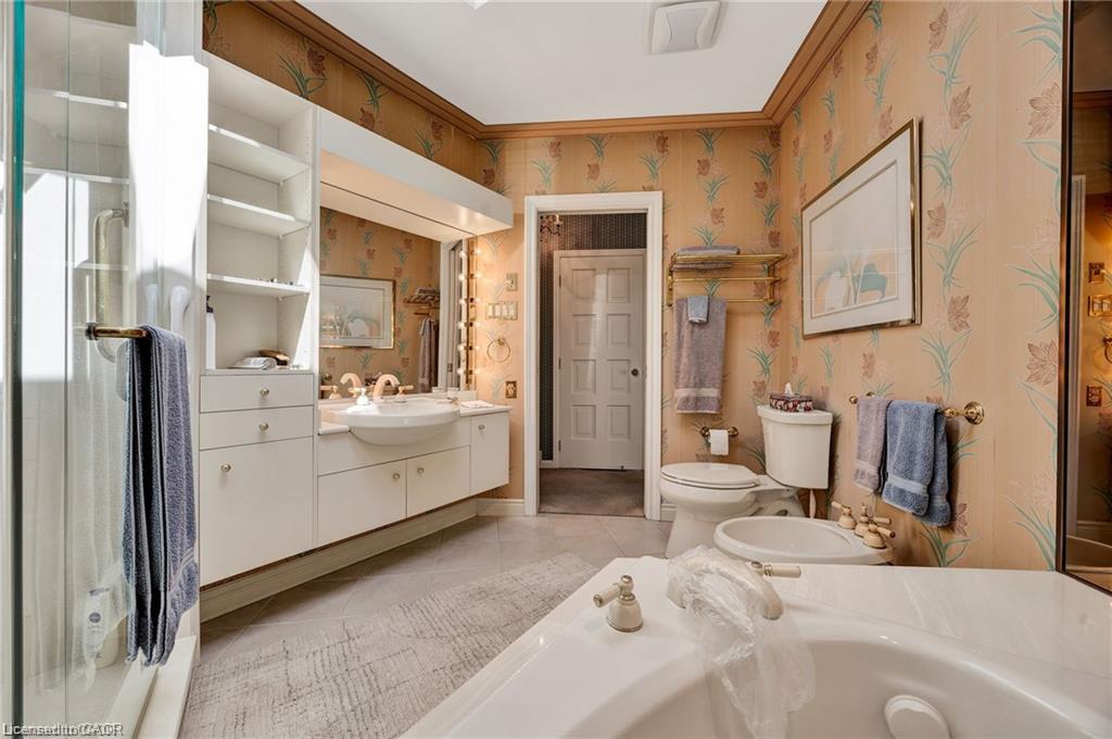 61 Huntley Crescent Property Photo 22