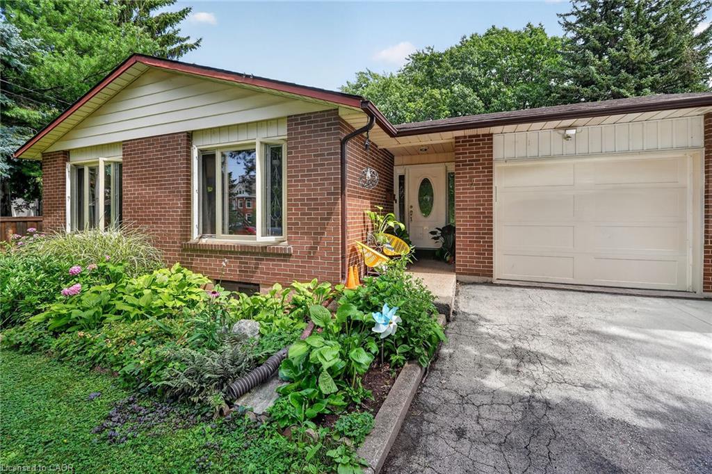 3 Orchard Parkway Property Photo 3