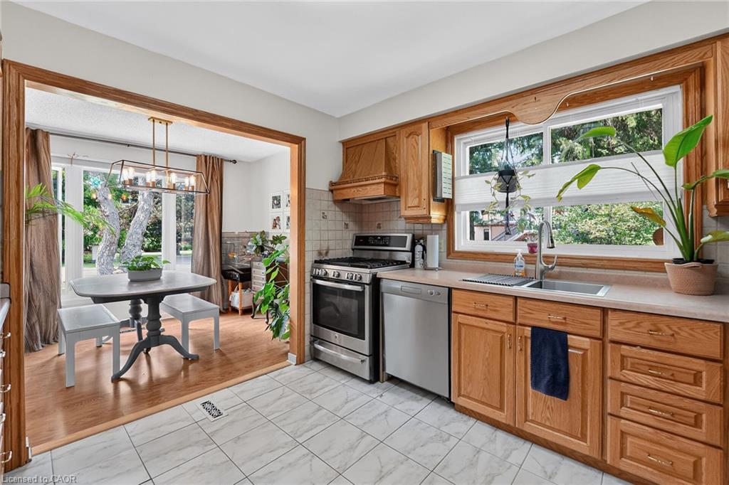 3 Orchard Parkway Property Photo 13