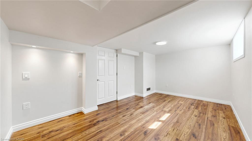 59 Longwood Road N Property Photo 25