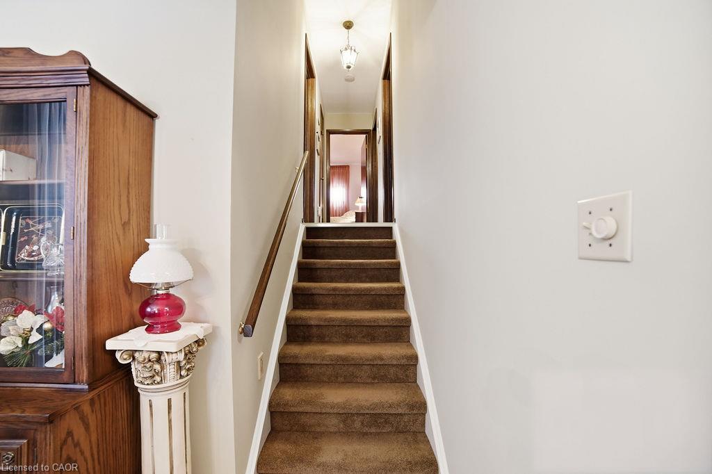 229 East 8th Street Property Photo 19