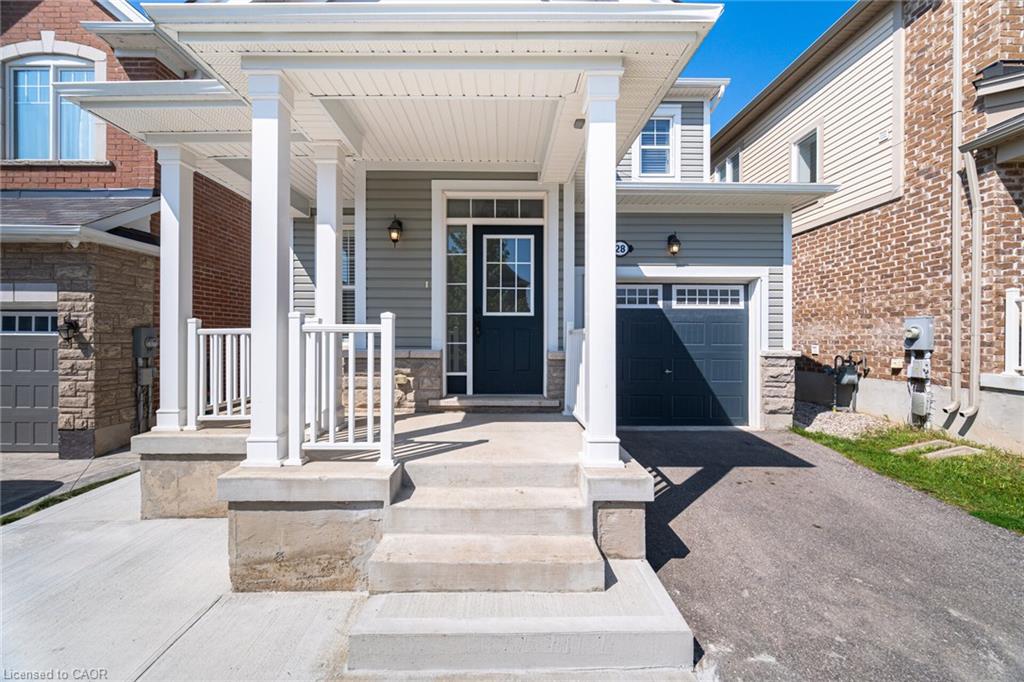 28 Pickett Place Property Photo 6