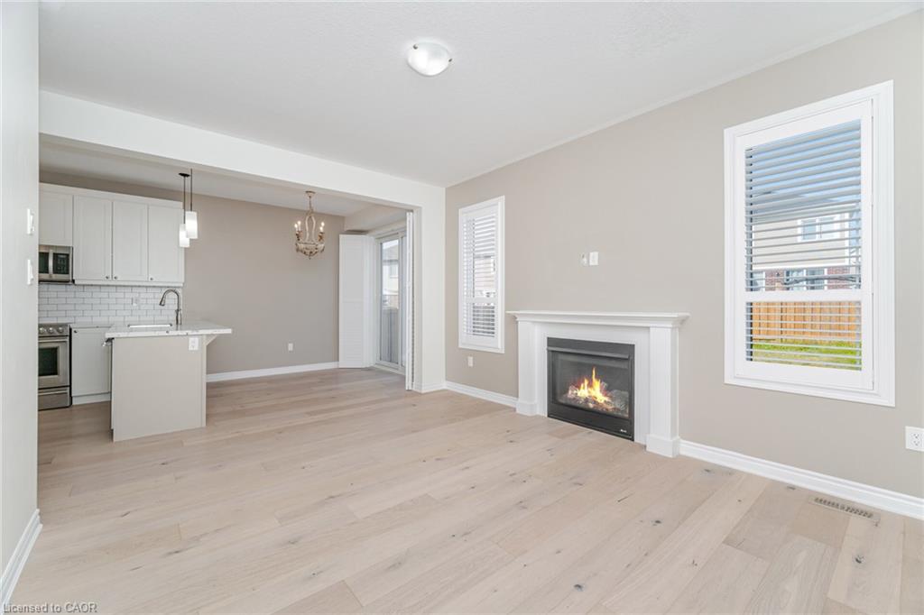 28 Pickett Place Property Photo 11