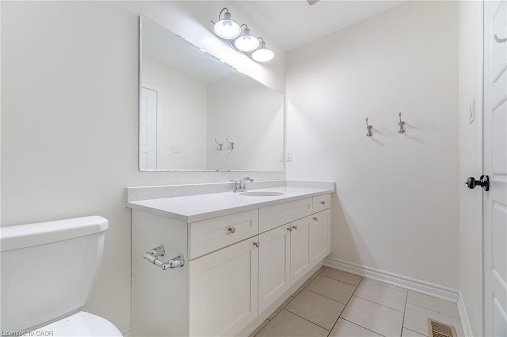 28 Pickett Place Property Photo 37