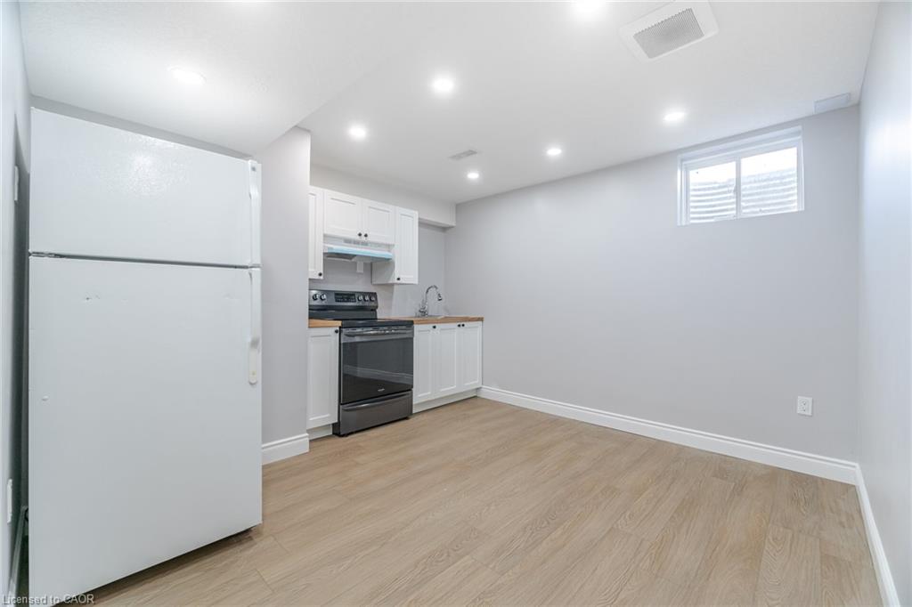 28 Pickett Place Property Photo 41