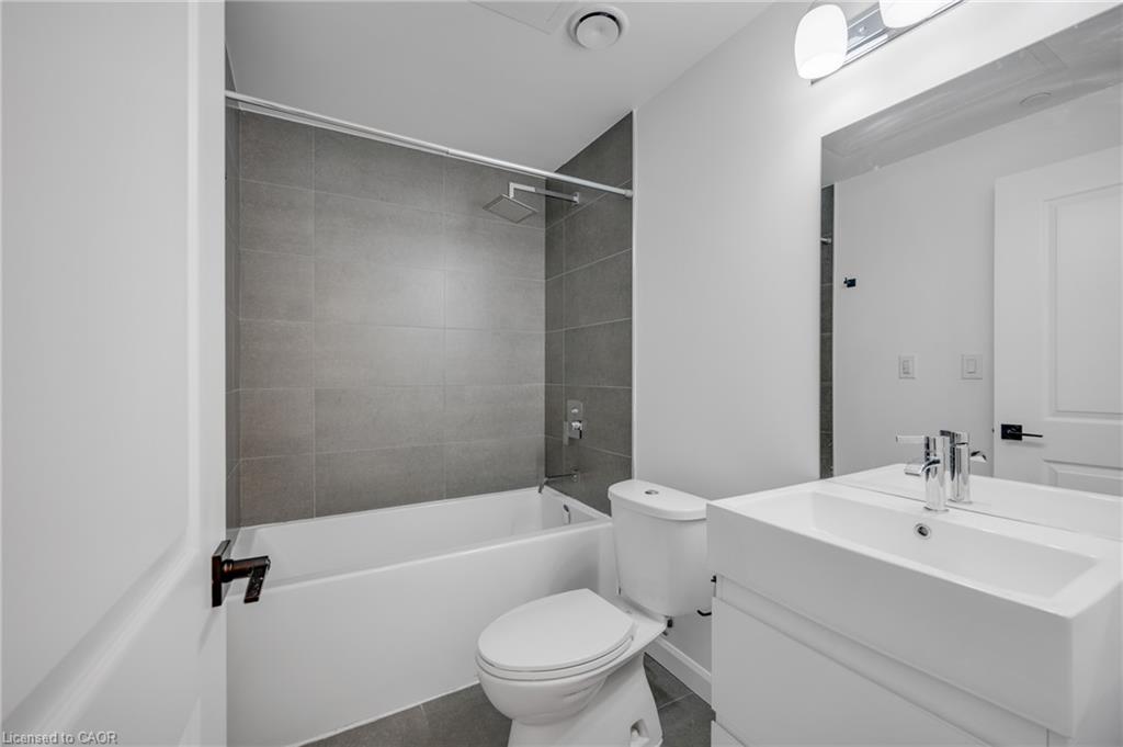 606-7 Erie Avenue Property Photo 7