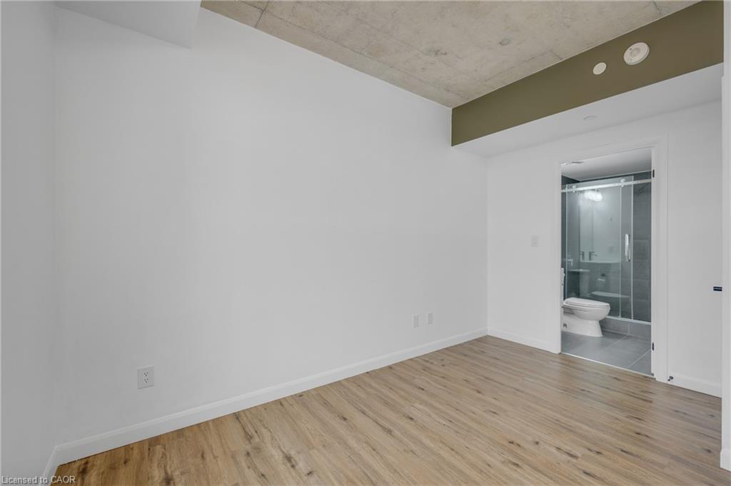 606-7 Erie Avenue Property Photo 15