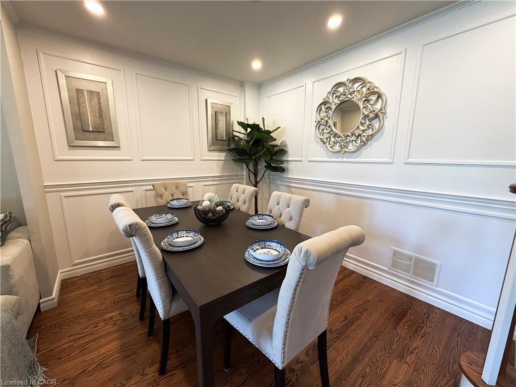 238 Laurier Avenue Property Photo 8