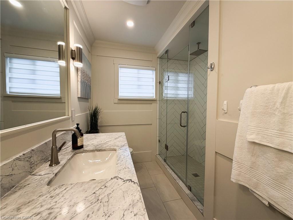 238 Laurier Avenue Property Photo 15