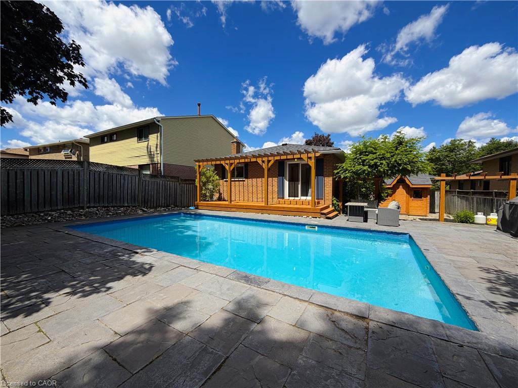 238 Laurier Avenue Property Photo 29