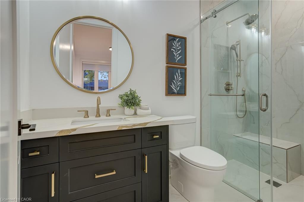 102 Cumming Court Property Photo 22