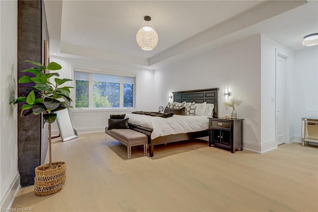 102 Cumming Court Property Photo 26