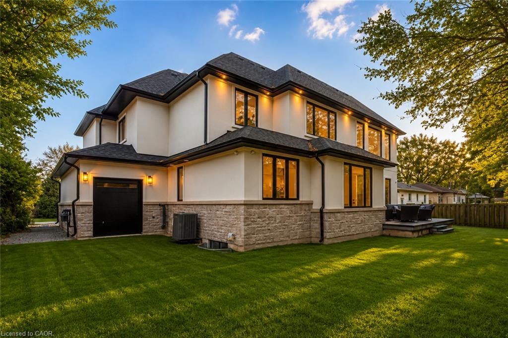 102 Cumming Court Property Photo 47