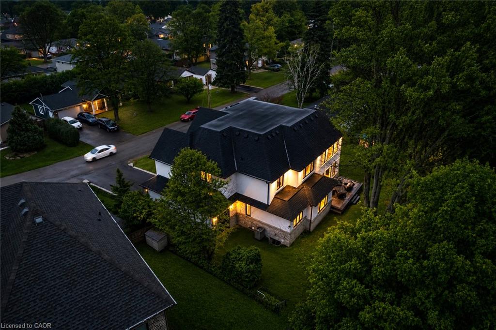102 Cumming Court Property Photo 48