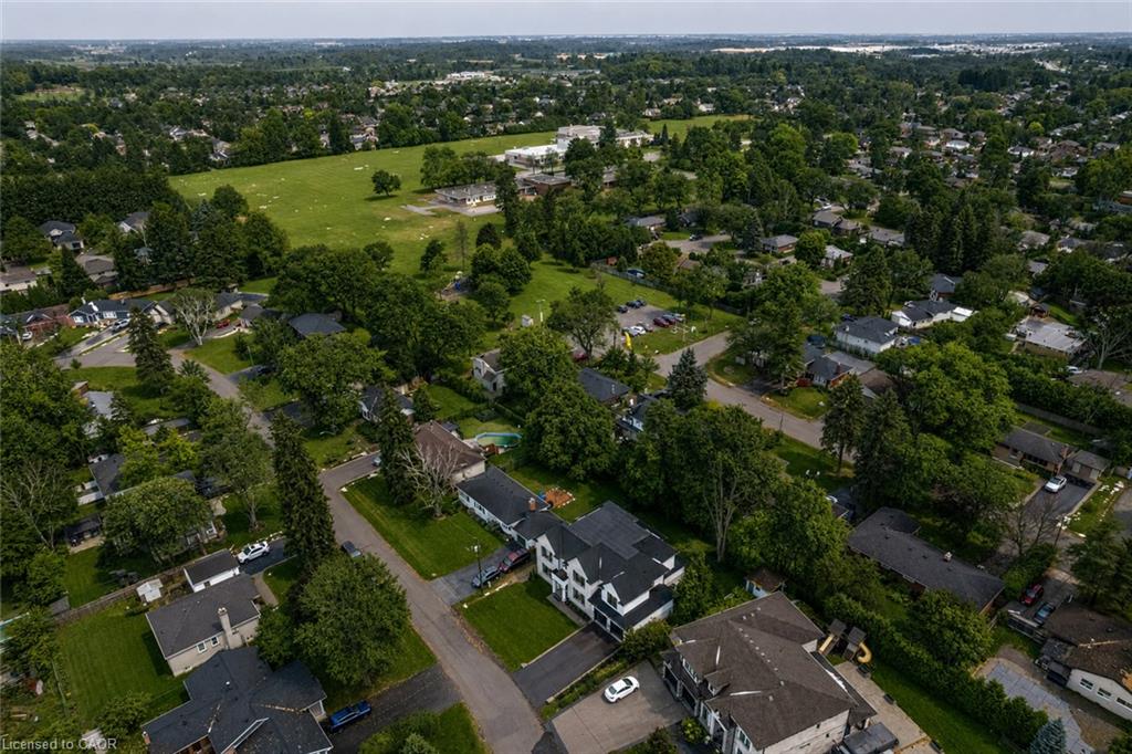 102 Cumming Court Property Photo 49