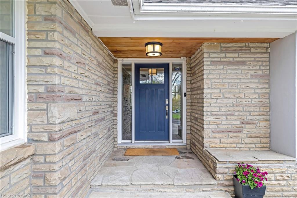 161 Confederation Street Property Photo 8