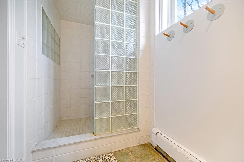 161 Confederation Street Property Photo 35