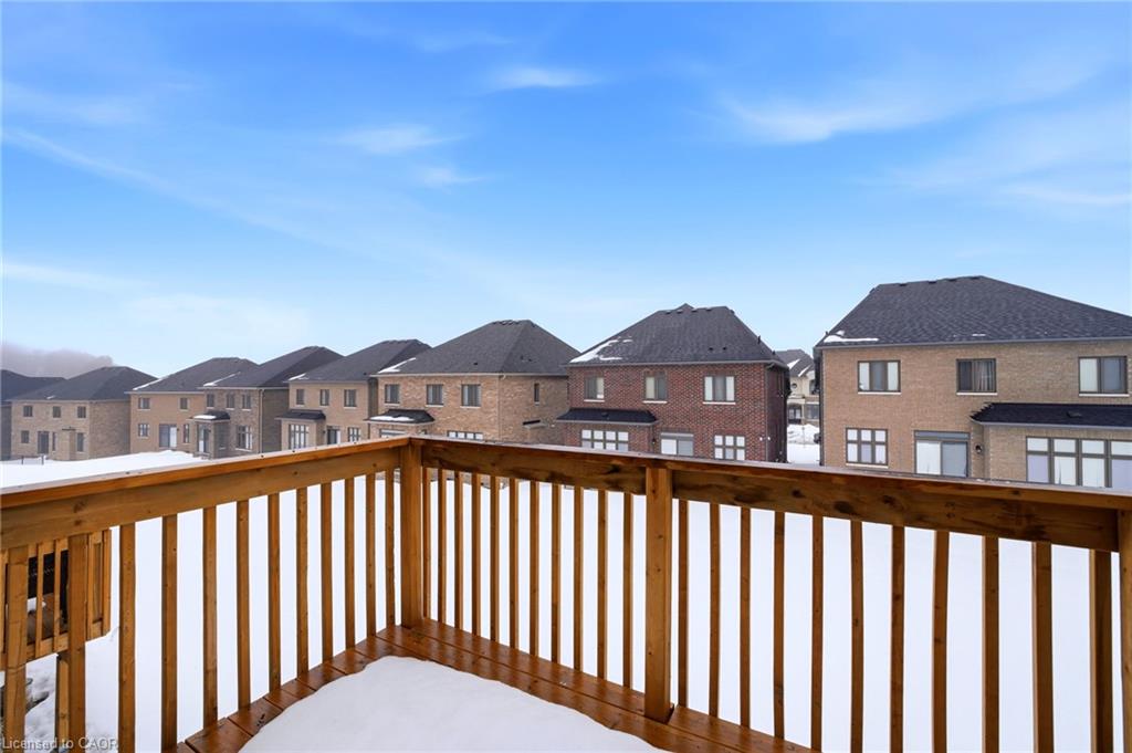 125 Raspberry Ridge Avenue Property Photo 16