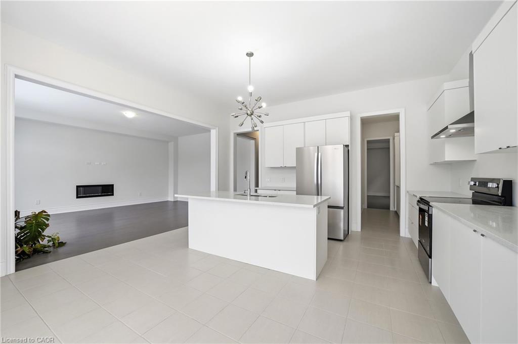 125 Raspberry Ridge Avenue Property Photo 19