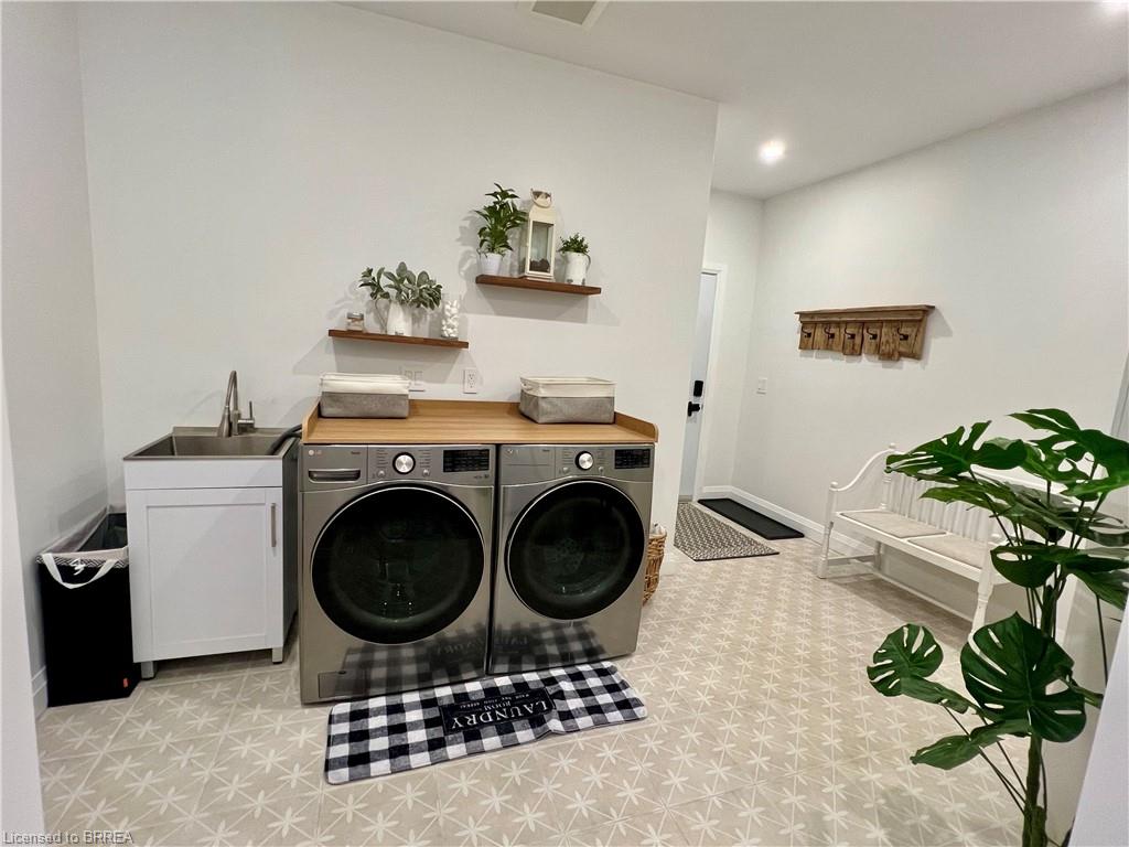 46 Angling Road Property Photo 14