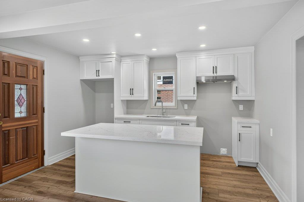220 East 13th Street Property Photo 10