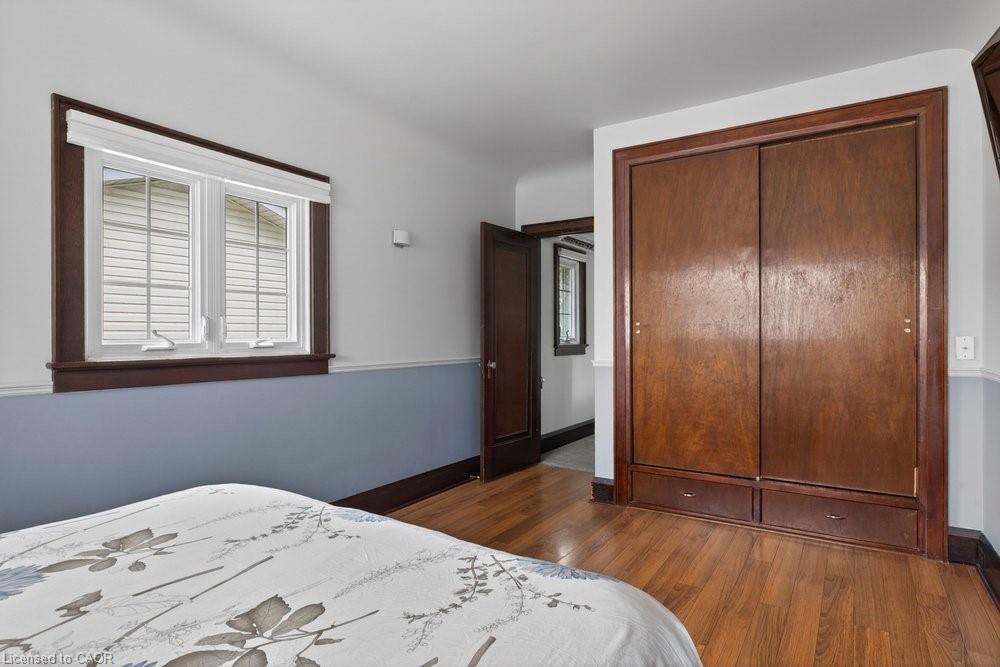 403 Broad Street E Property Photo 28