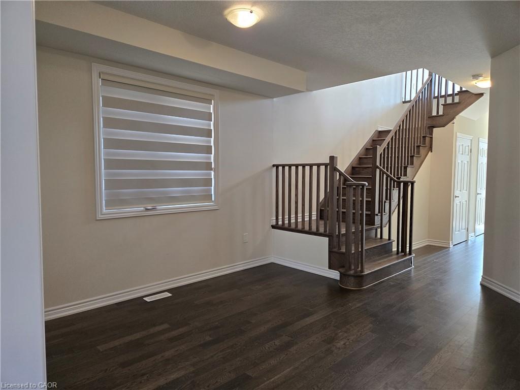 395 Barker Parkway Property Photo 10