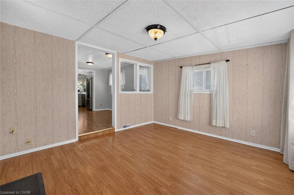 317-3033 Townline Road Property Photo 12