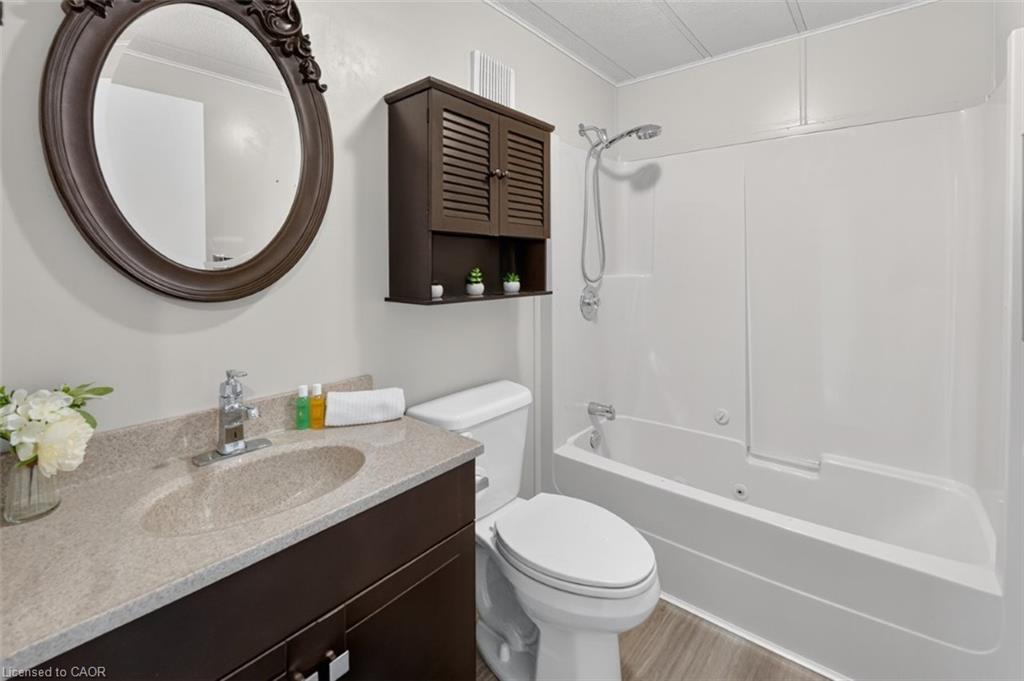 317-3033 Townline Road Property Photo 20