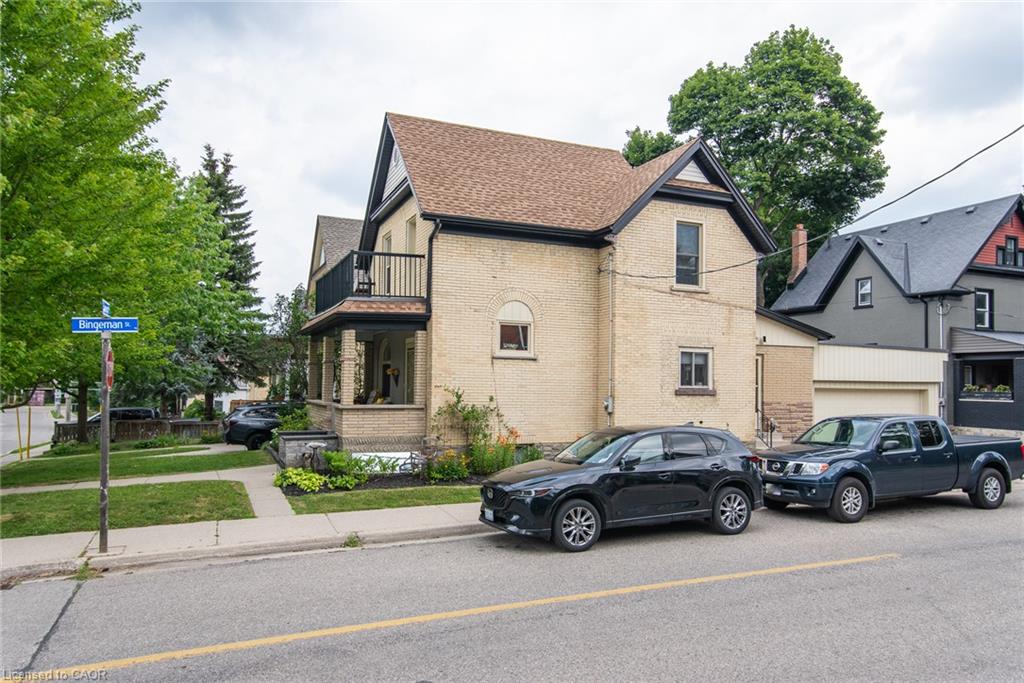 32 Samuel Street Property Photo 4