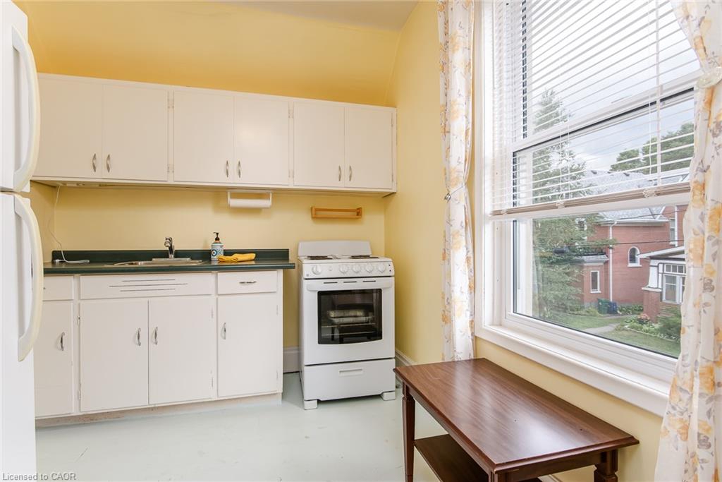 32 Samuel Street Property Photo 36