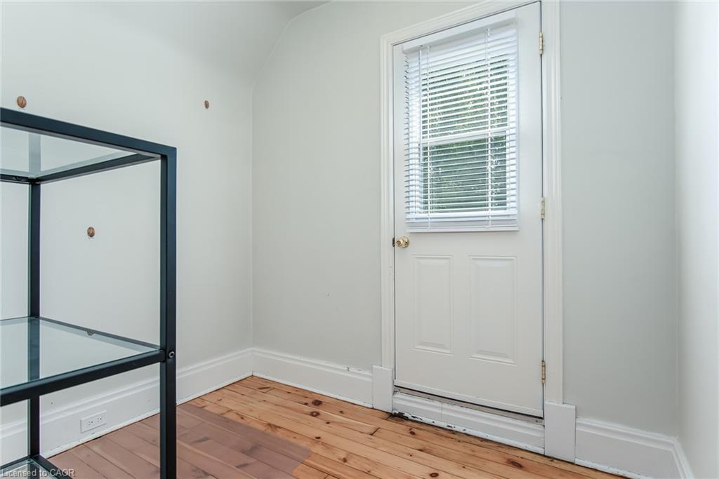 32 Samuel Street Property Photo 40
