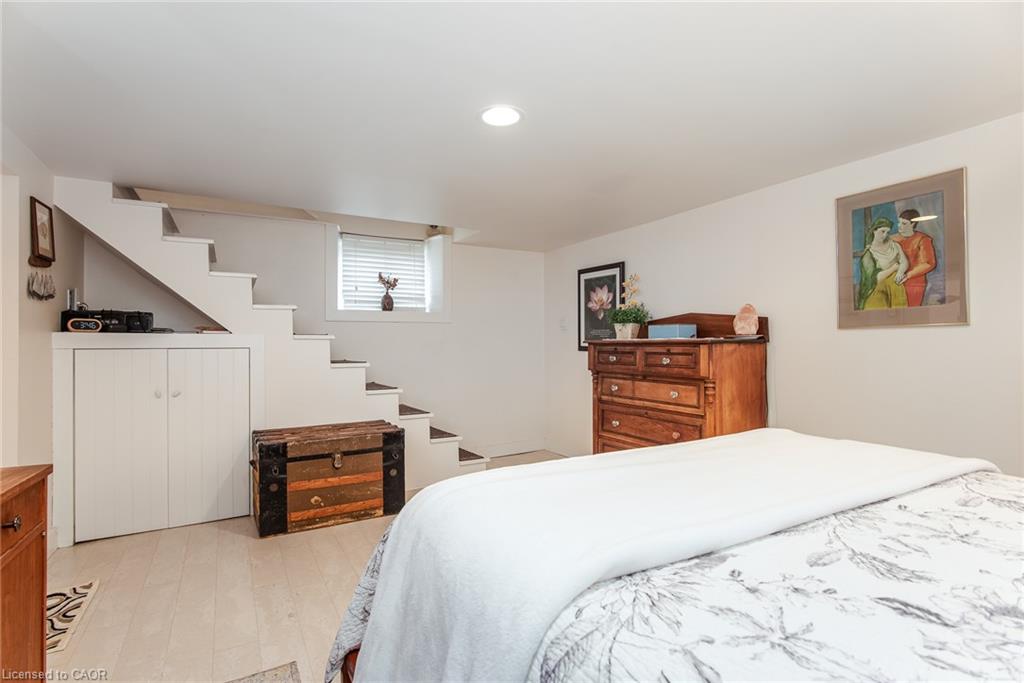 32 Samuel Street Property Photo 44